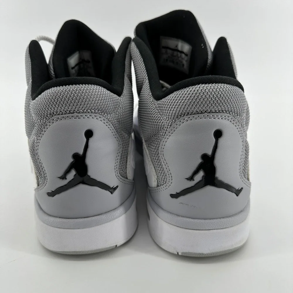 Jordan B. Fly White Wolf Grey Basketball Shoes 881444-003 Mens 13